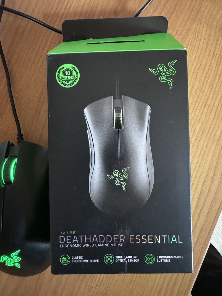 Мишка ігрова Razer DeathAdder Essential LED USB Black