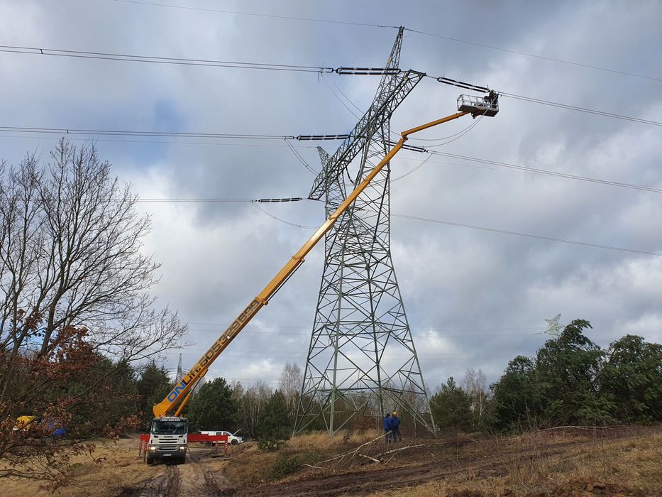 Podnośnik koszowy, zwyżka 27m, 45m (4x4) 53m (6x4) 70m (8x6) - Kraków