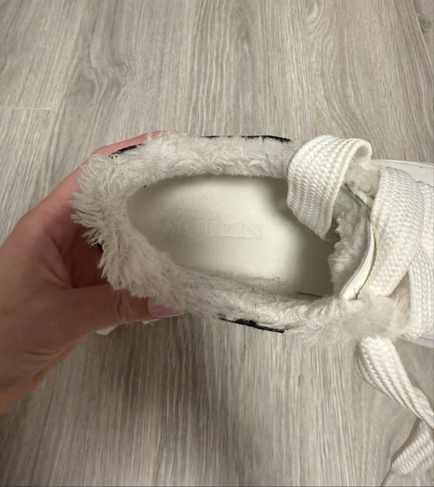 Кроссовки кеды 32