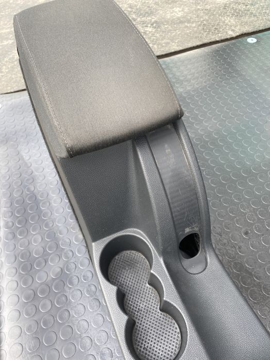 підлокотник шкода октавія а5 подлокотник підлокітник skoda octavia a5