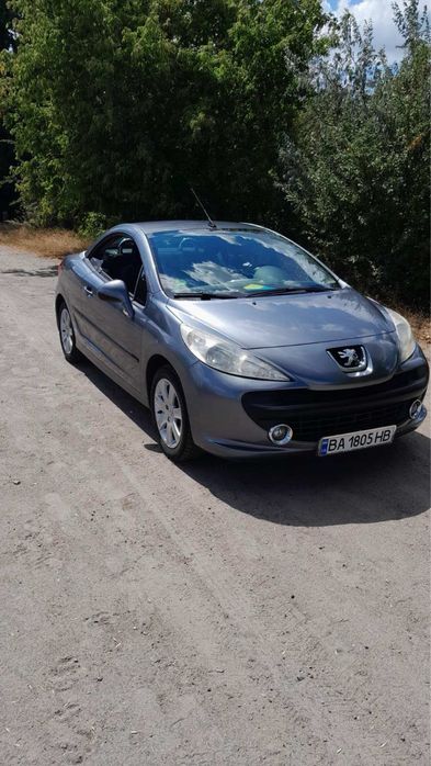 Peugeot 207cc купе
