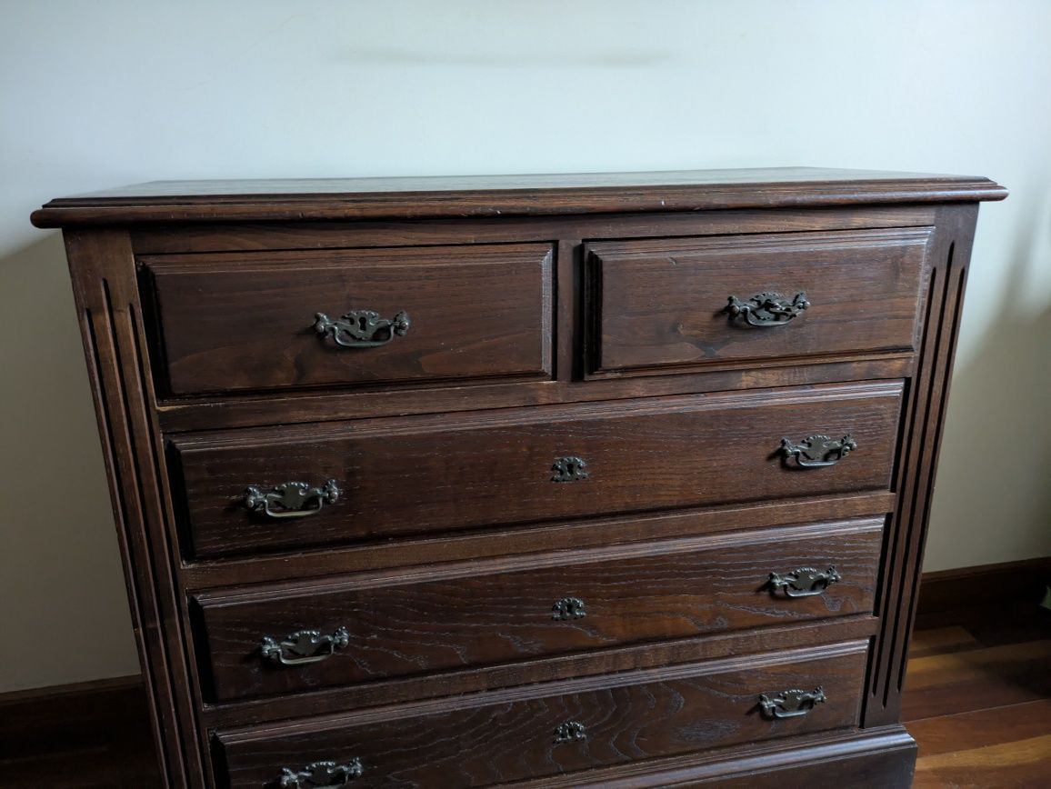 Conjunto de mobiliário para quarto