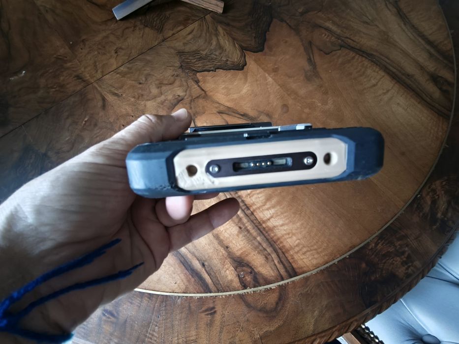 Hugerock x70 - € 450,00