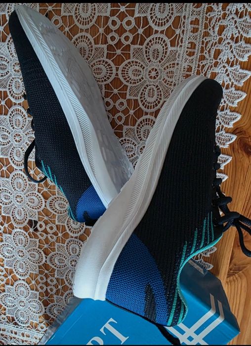 Nowe granatowe damskie sneakersy rozm.41 wkładka 26,7 cm