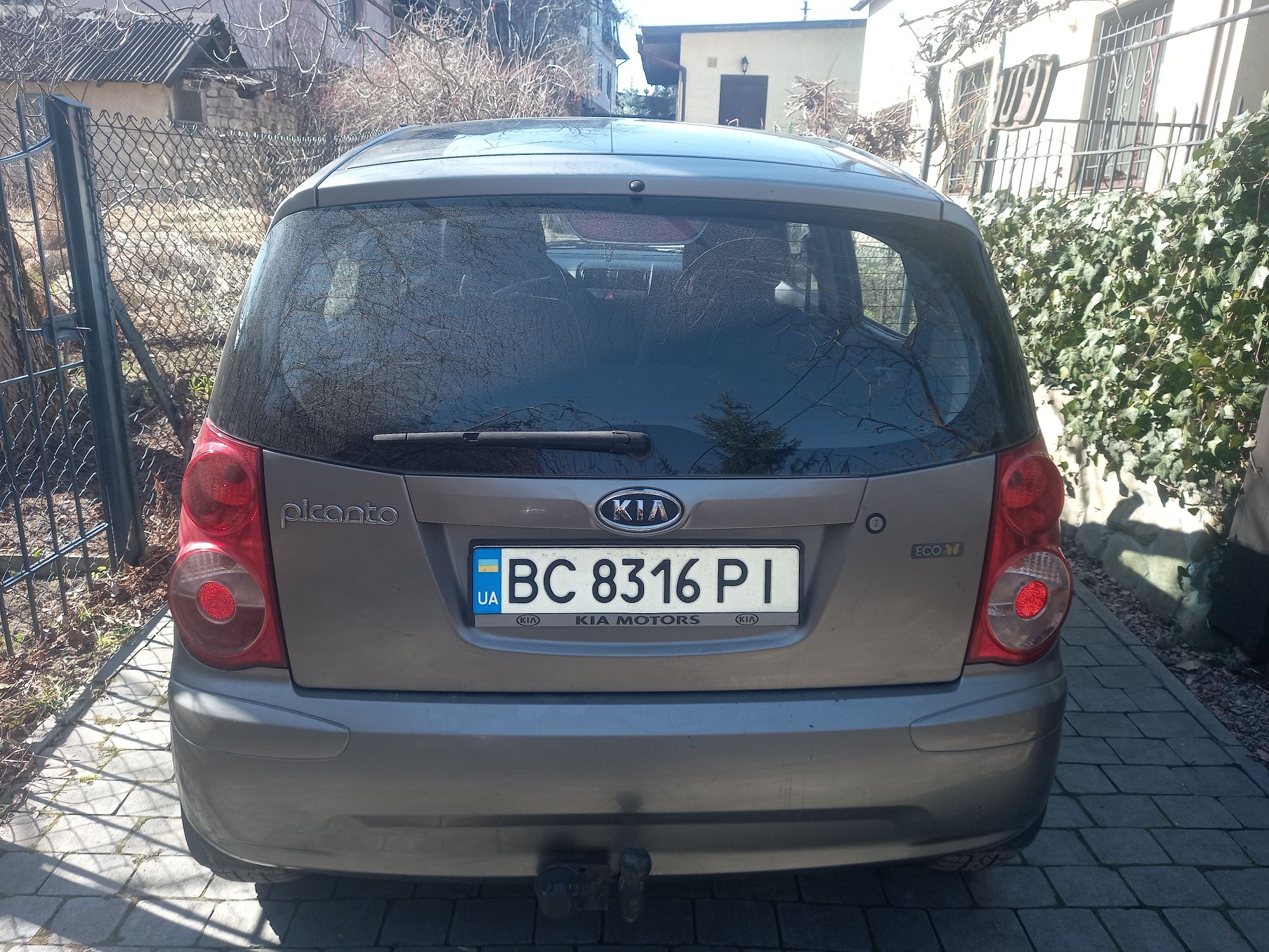 Автомобіль Kia Picanto