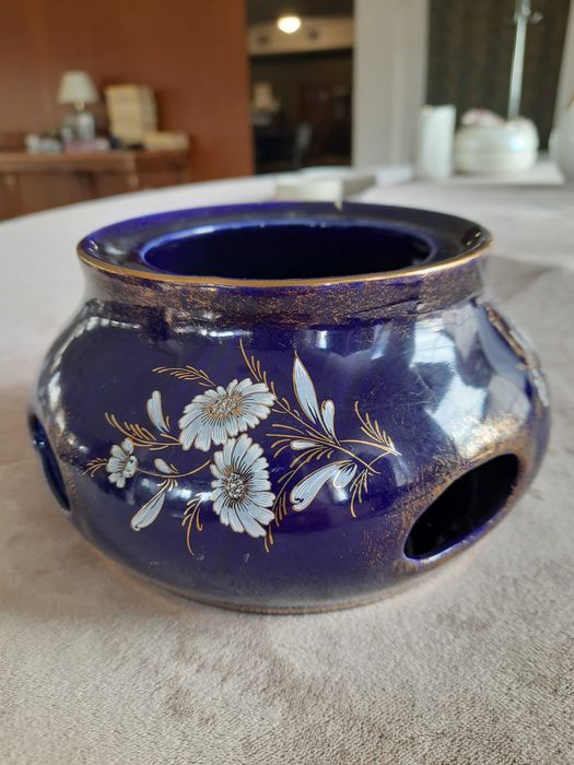 Świecznik granatowo- złoty + kwiaty, duży, wys.9cm, średnica 15cm