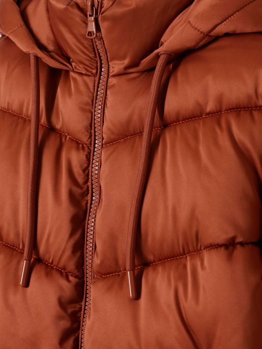 Жіноча зимова куртка Lefties, розмір L