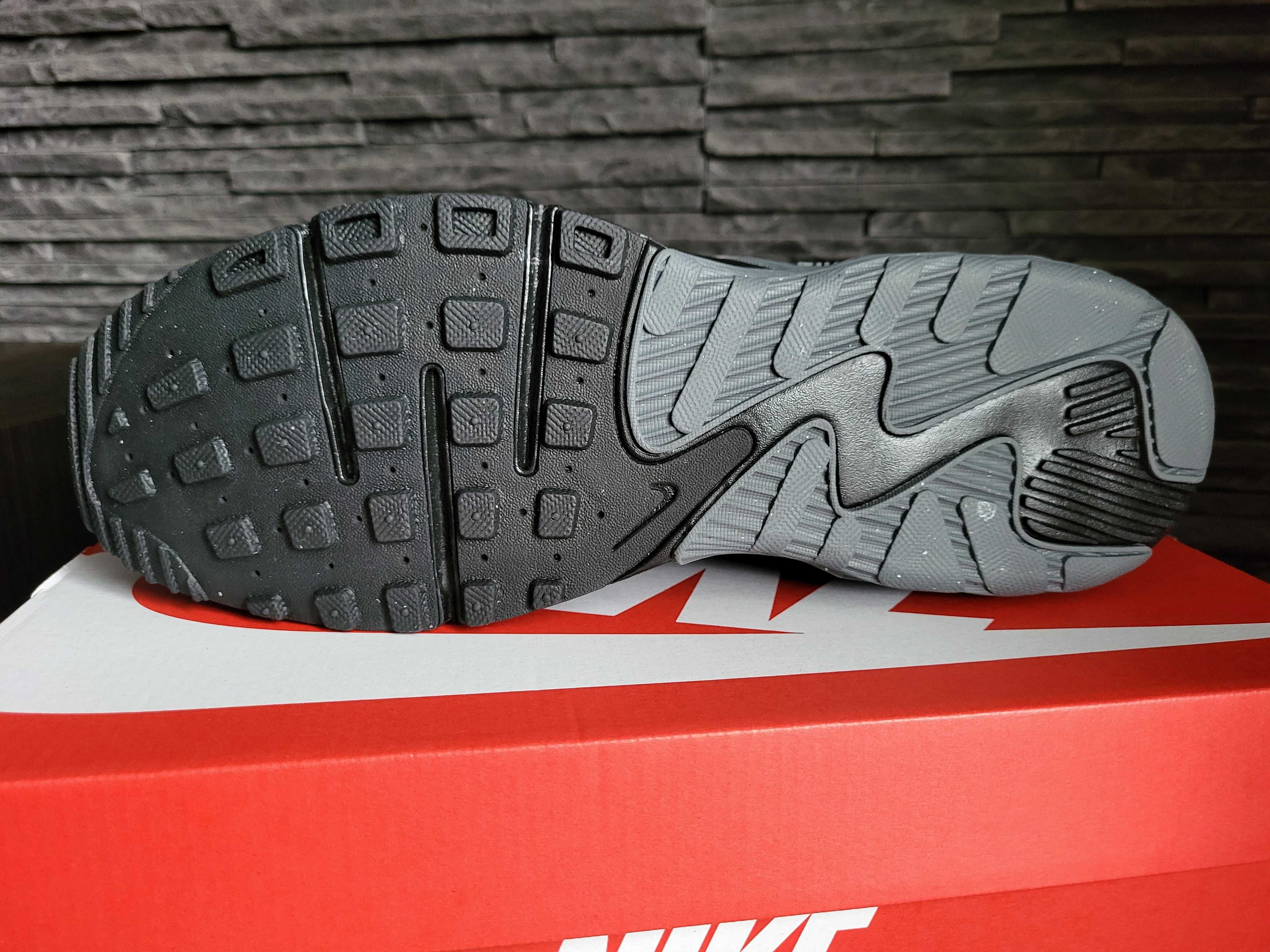 Nowe buty Nike Air Max Excee Czarne rozmiar 43