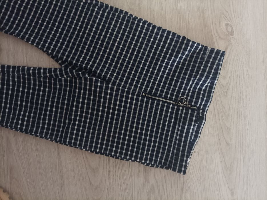 Spodnie w kratę rozmiar M/L