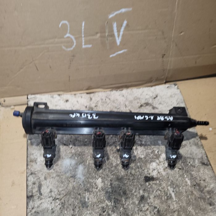 Listwa wtryskowa wtryski audi a3 8p vw seat skoda 1.6MPI benzyna 2004r