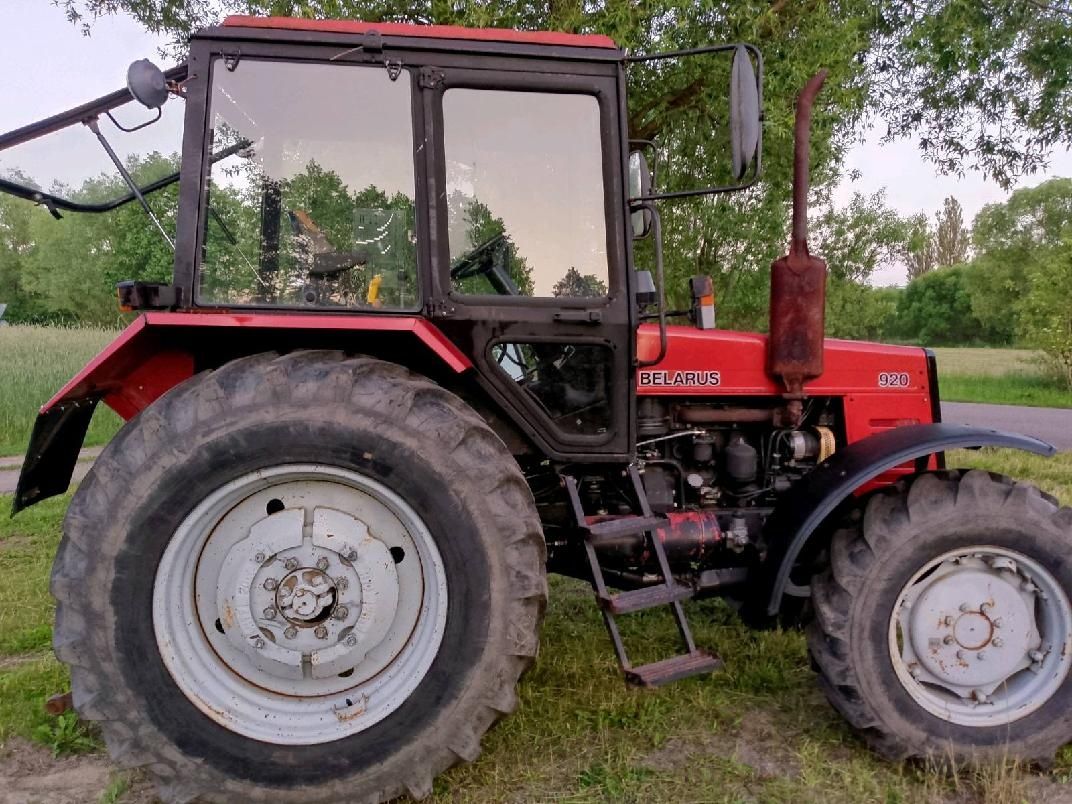 Ciągnik Belarus 920