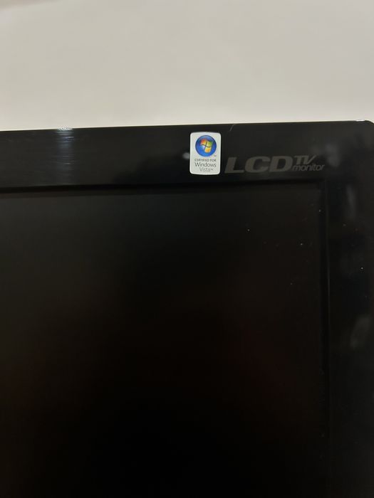 Samsung SyncMaster 225MW (22") - Full HD Preto TV e Monitor PC - LCD
