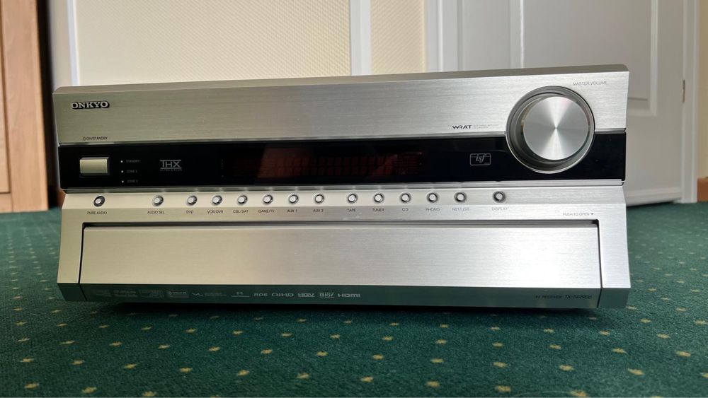 Amplituner Onkyo TX-NR906