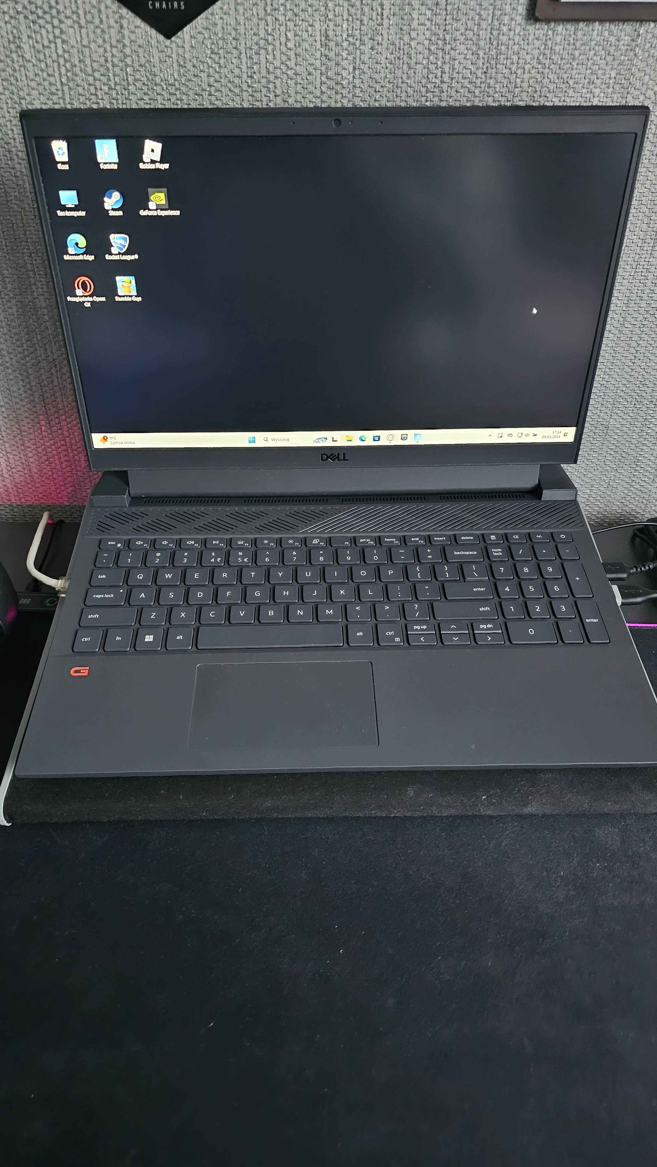 Laptop Gamingowy dell G15 5511