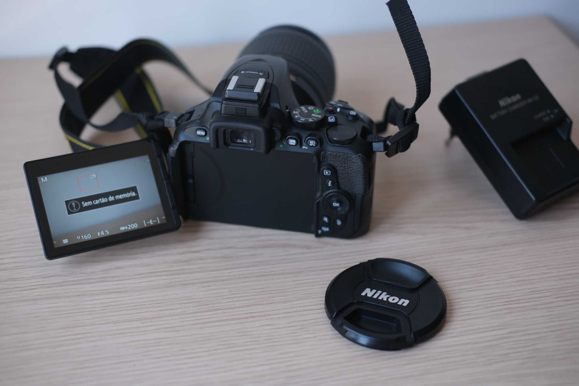 Nikon D5600 + Lente Nikon DX AF-S 18-105mm 3.5-5.6G
