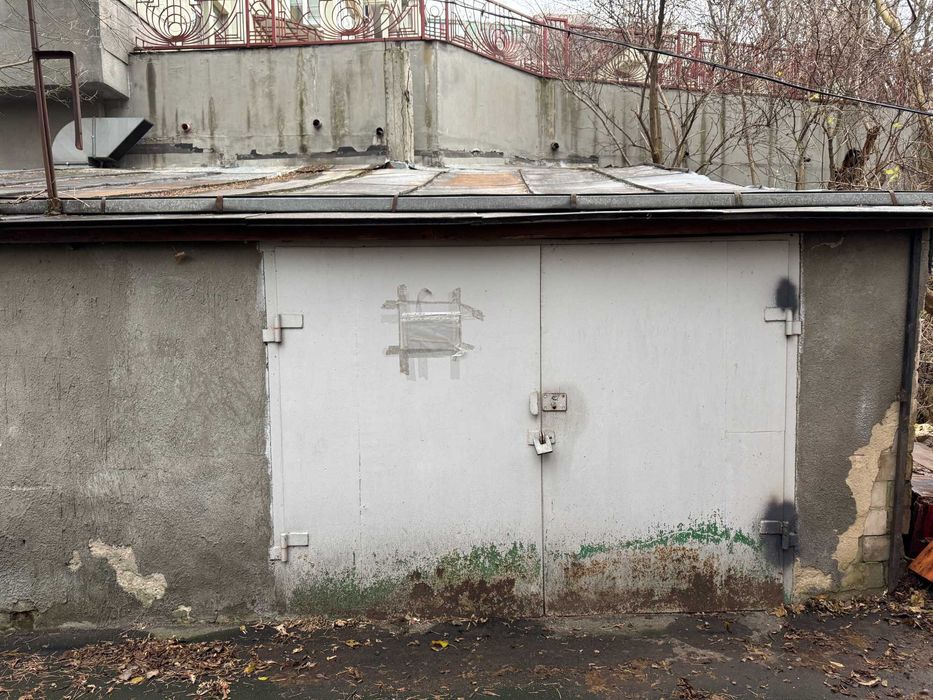 Продаж окремостоячого гаража по вул.Олеся Гончара 37А (35) ЦЕНТР Київ