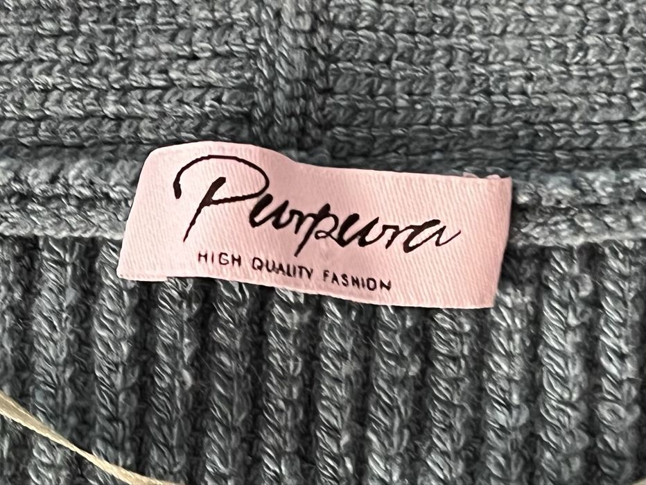 Pudełkowy sweter kardigan w paski na guziki Purpura