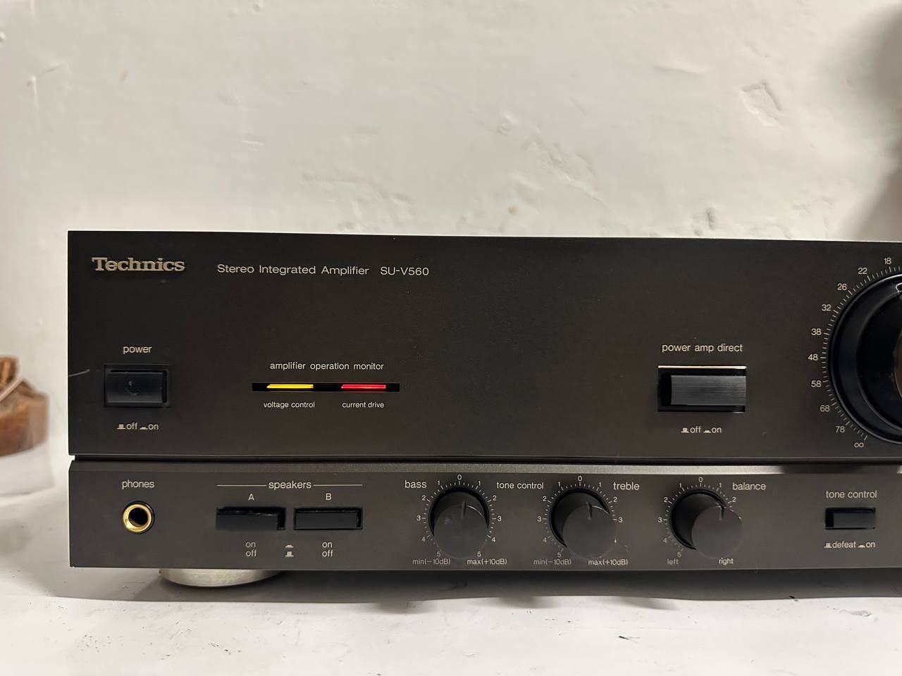 Stereo Wzmacniacz Technics SU V 560,2*100 Wat!