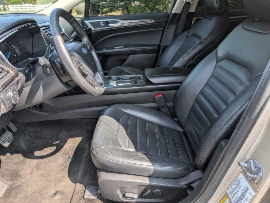 Ford Fusion SE      2018