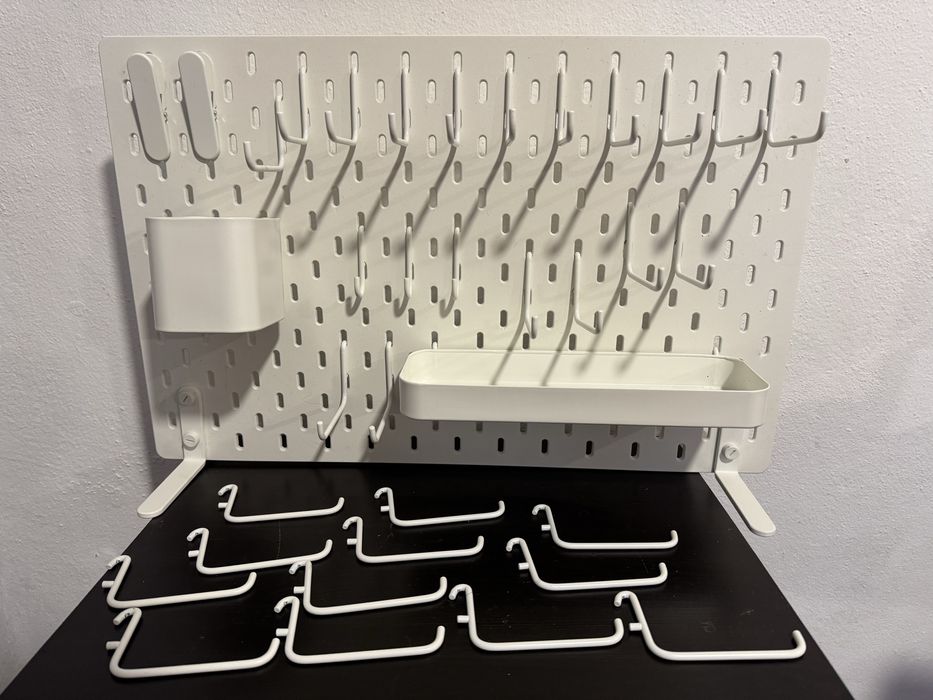 Sistema de organizacão SKADIS da IKEA