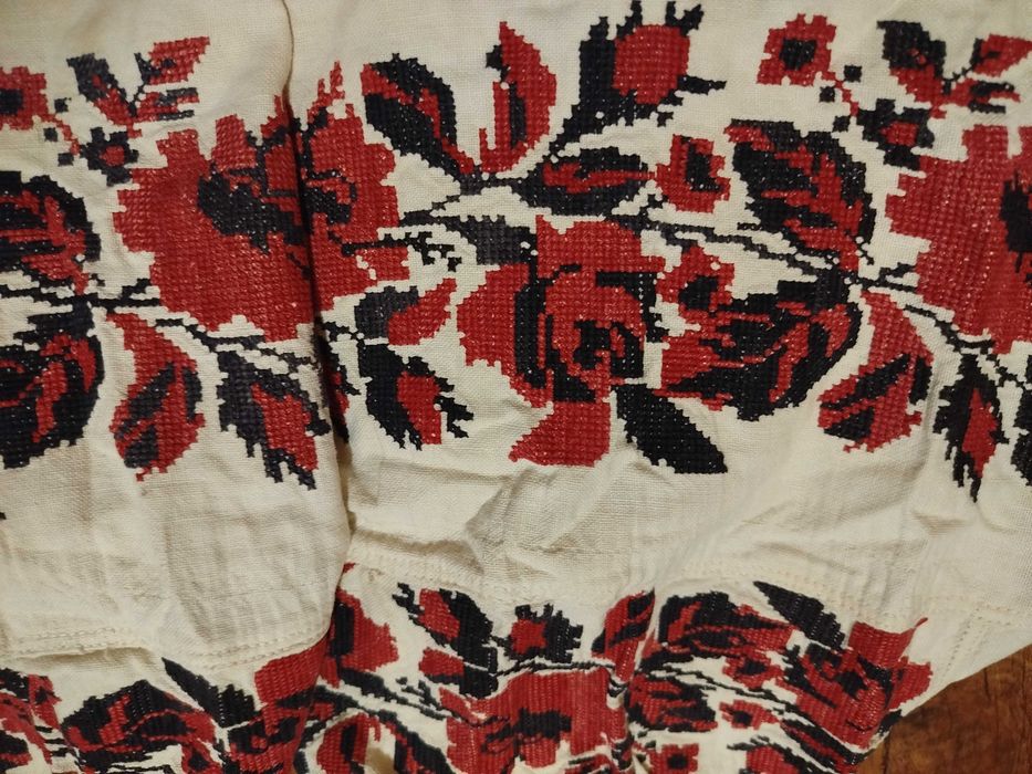 Старовинна вишита сорочка