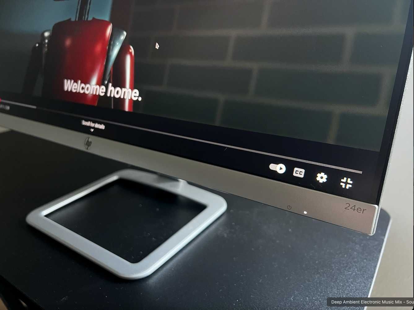 Monitor LCD HP 24ER srebrno-biały