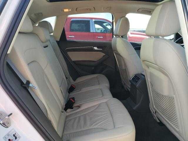 ауді  Q5 2015 авто в дорозі