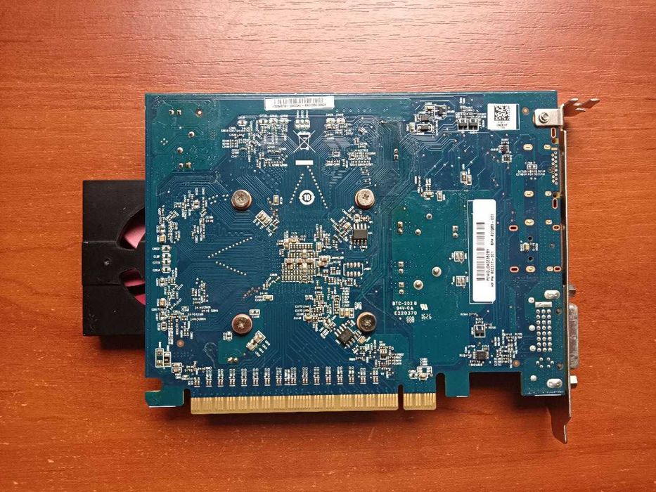 Відеокарта AMD ATi Radeon R9 350/M360 2Gb GDDR5 128bit DVI DP DP