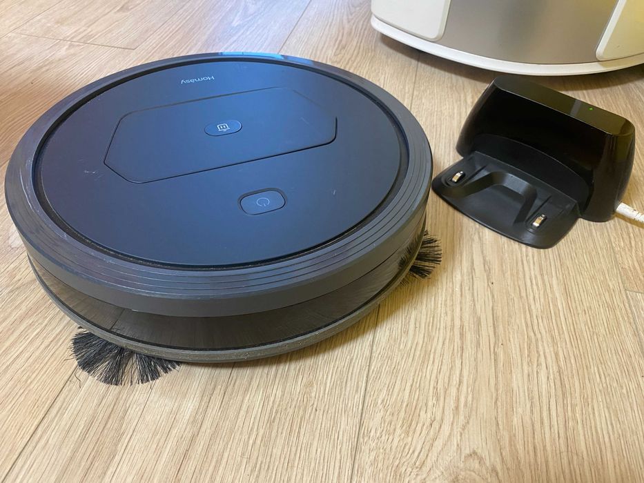 Робот пилосос Homasy