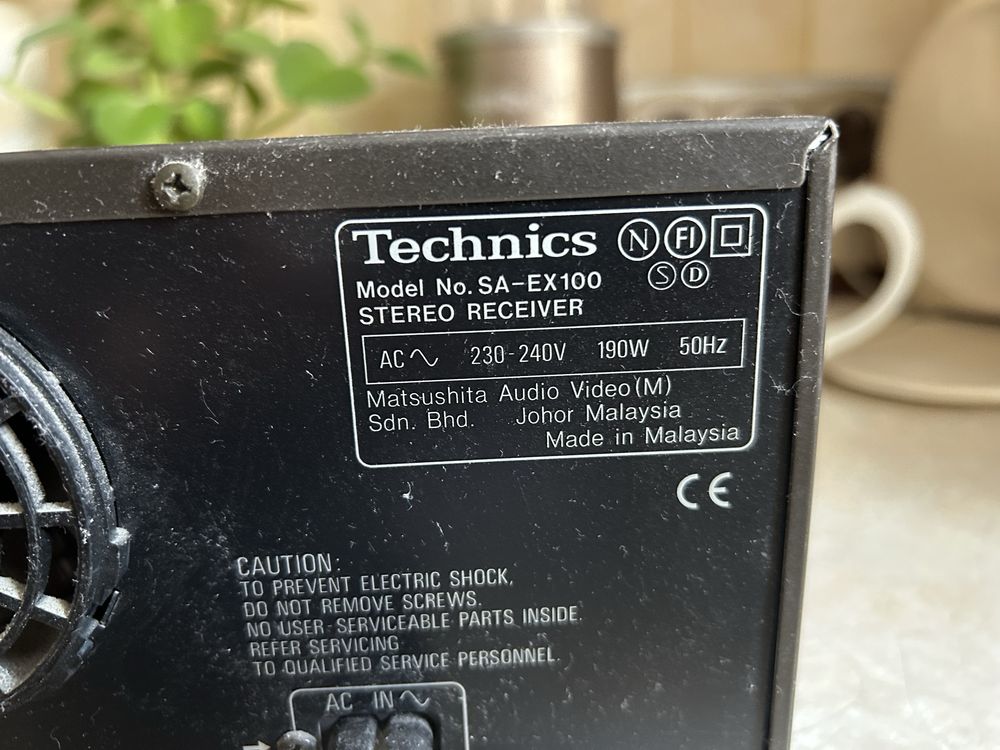 Amplituner Technics SA-EX 100