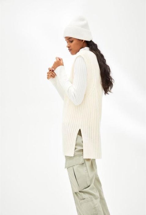 В’язана жилетка h&m бежева молочна