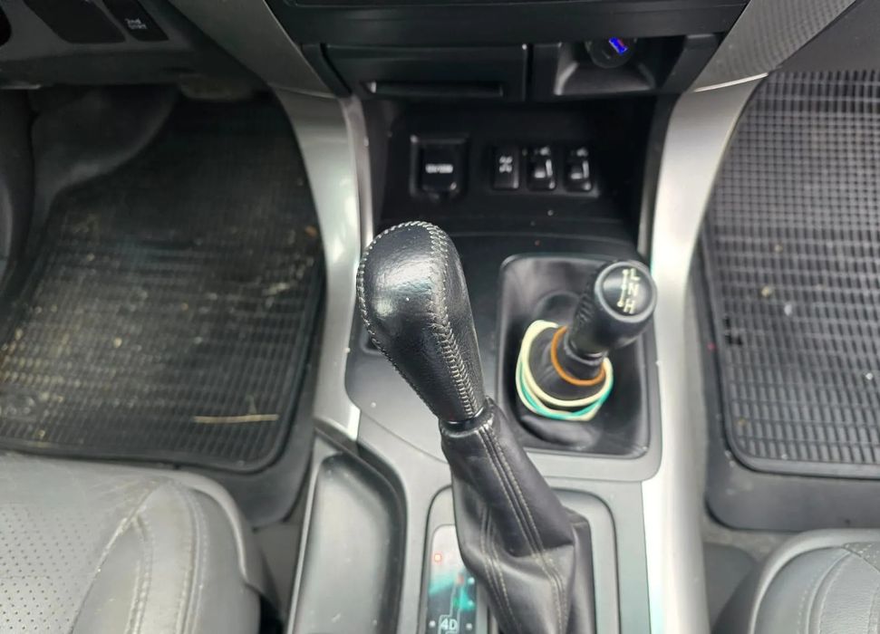 Toyota land cruiser prado 3.0D