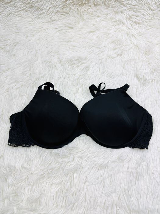 Biustonosz usztywniany 75C czarny Dunnes