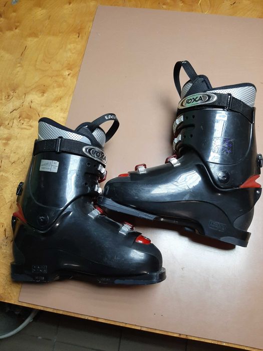 Sprzedam buty narciarskie damskie ROXA