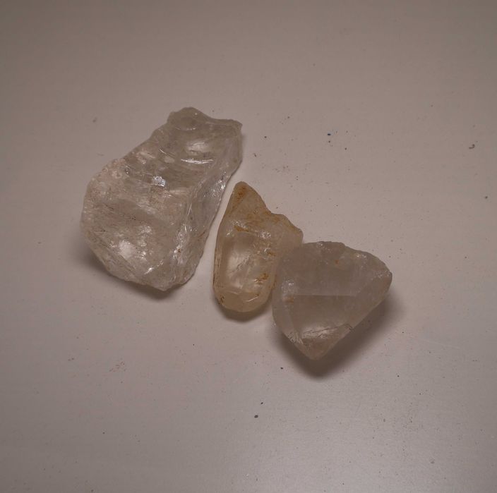 Peças de Quartzo Hialino em Bruto [Envio Incluído no preço]