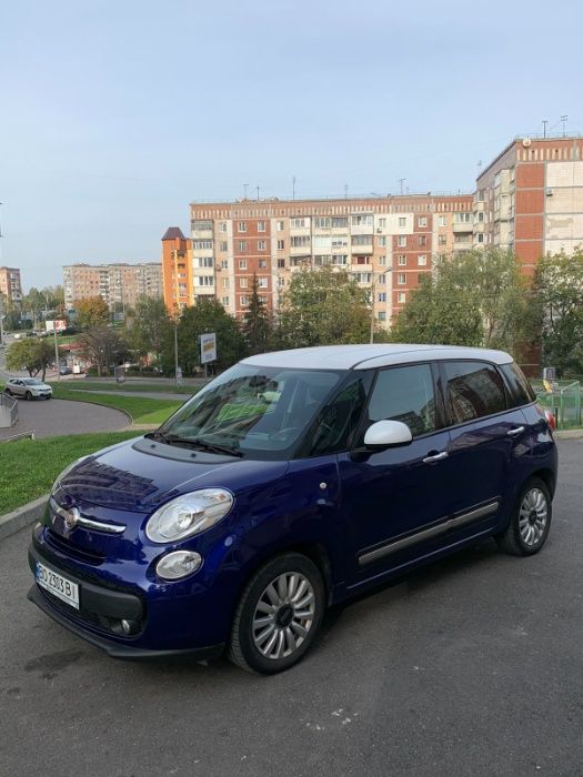 Прдається FIAT 500L офіційний авто