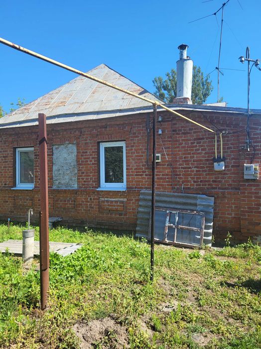 Продаж будинку смт Бабаі  вул.22 Січня центр, транспорт,сетіфікат  так