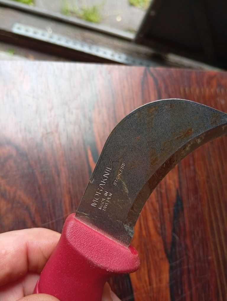Morakniv Made in Sweden, nóż do papy, skóry