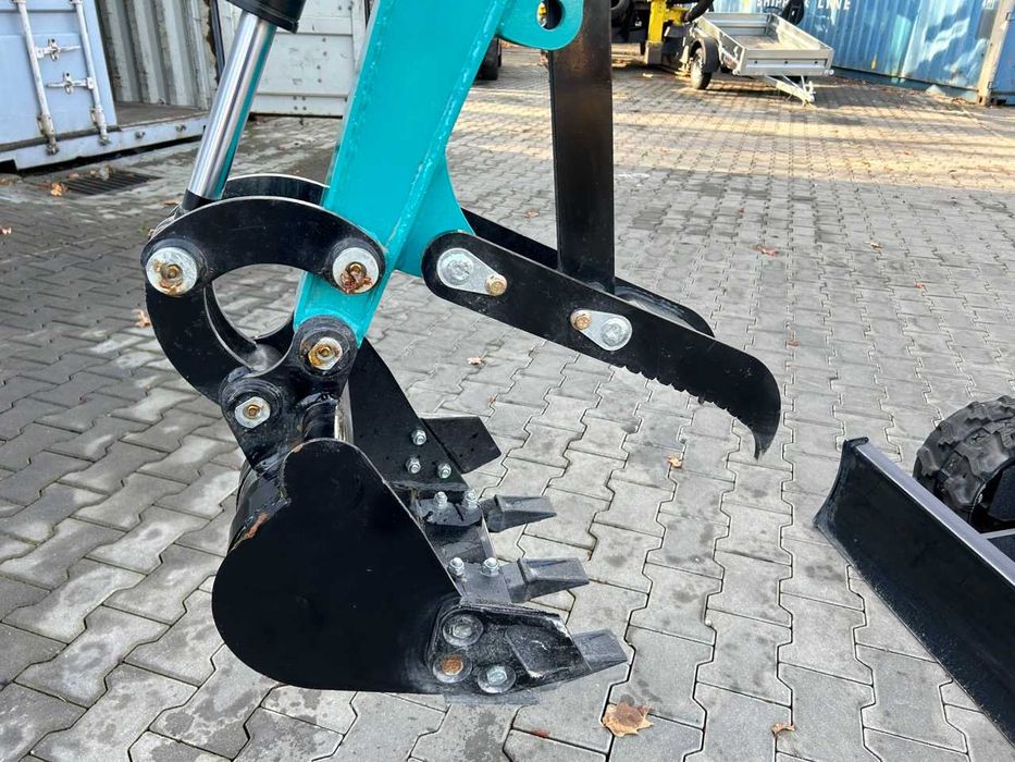 Minikoparka FF Industrial QH-16
