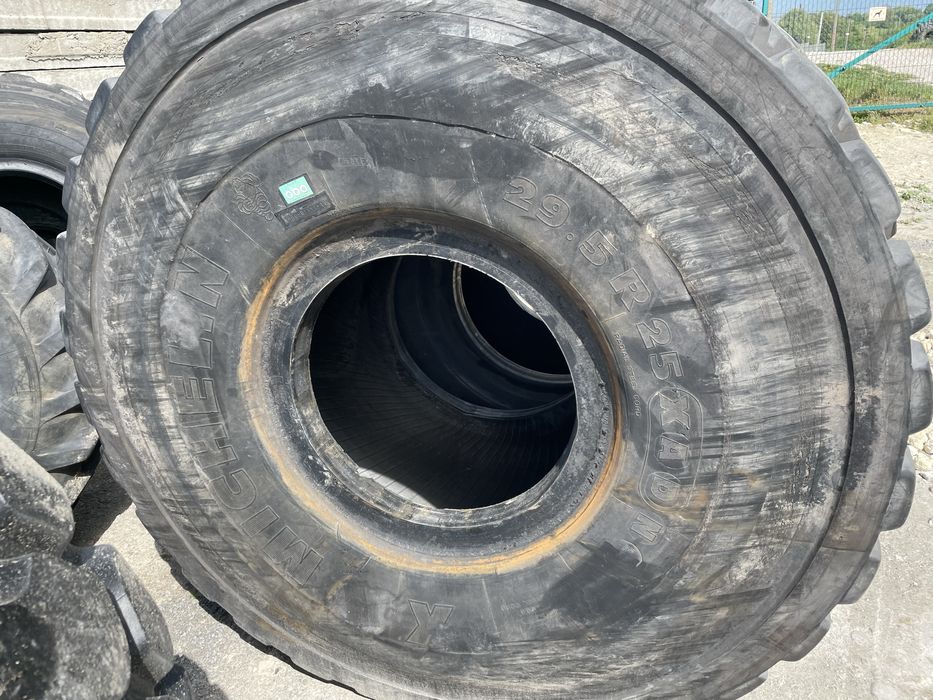 Шини Brigestone 29.5R25