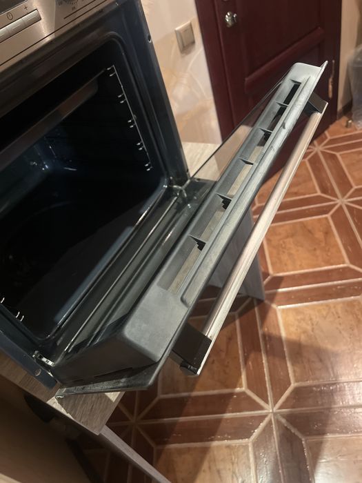 электролюкс духова шафа ЕЕВ4230pox і витяжка