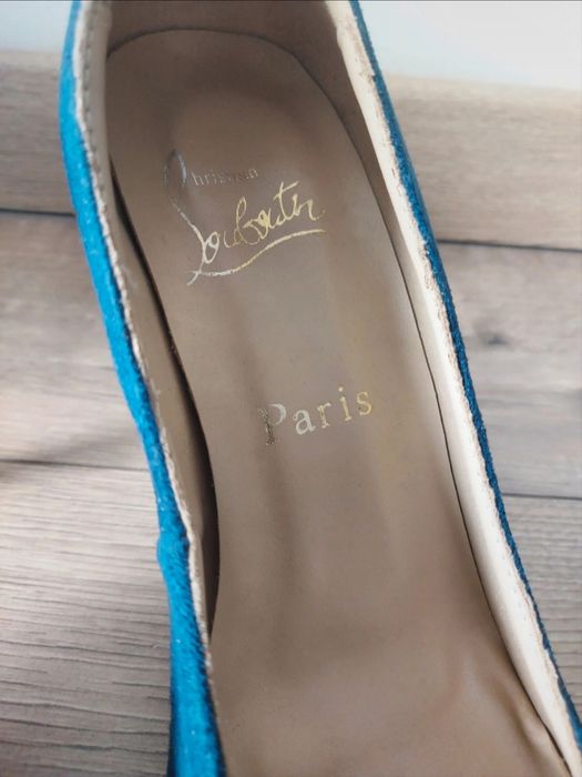 Christian Louboutin szpilki marka premium zamszowe na wysokim obcasie