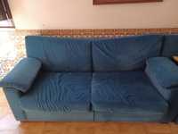 Sofa com cama de cor azul