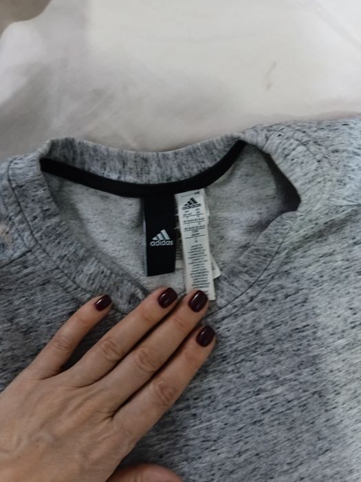Світер фірма адідас розмір М