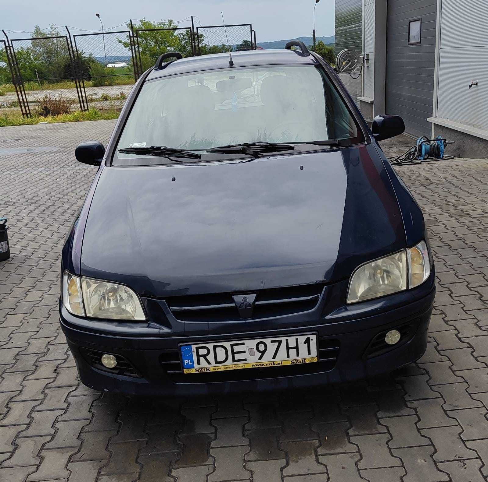 Mitsubishi Space Star 1.3 benzyna rocznik 2001