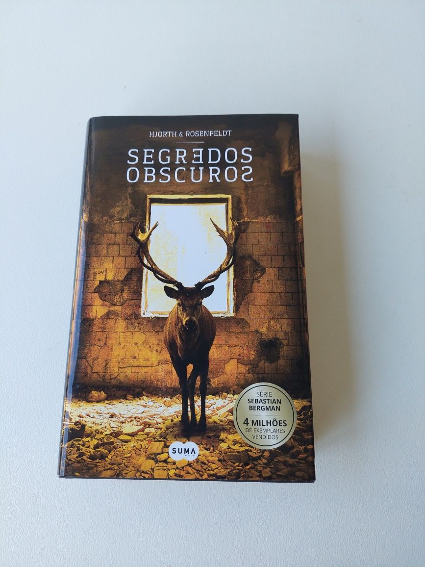 Livro Segredos Obscuros