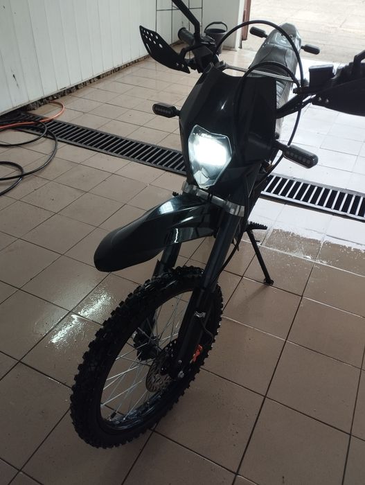 Электро байк.        .