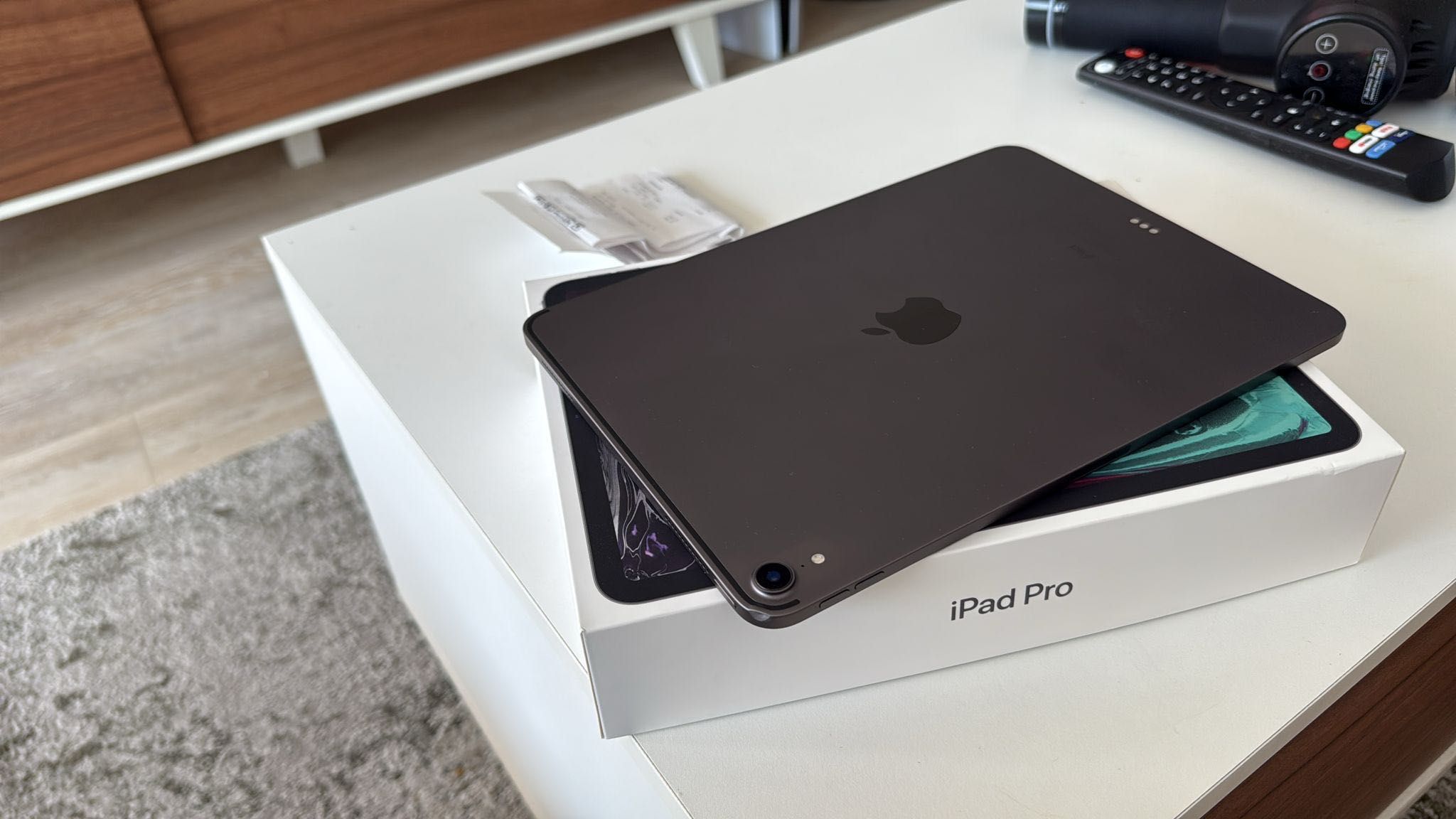 Vendo iPad Pro 11" 256Gb Preto Fatura de Compra