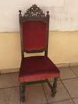 Cadeira forrada a veludo em mogno - Trono Pai Natal