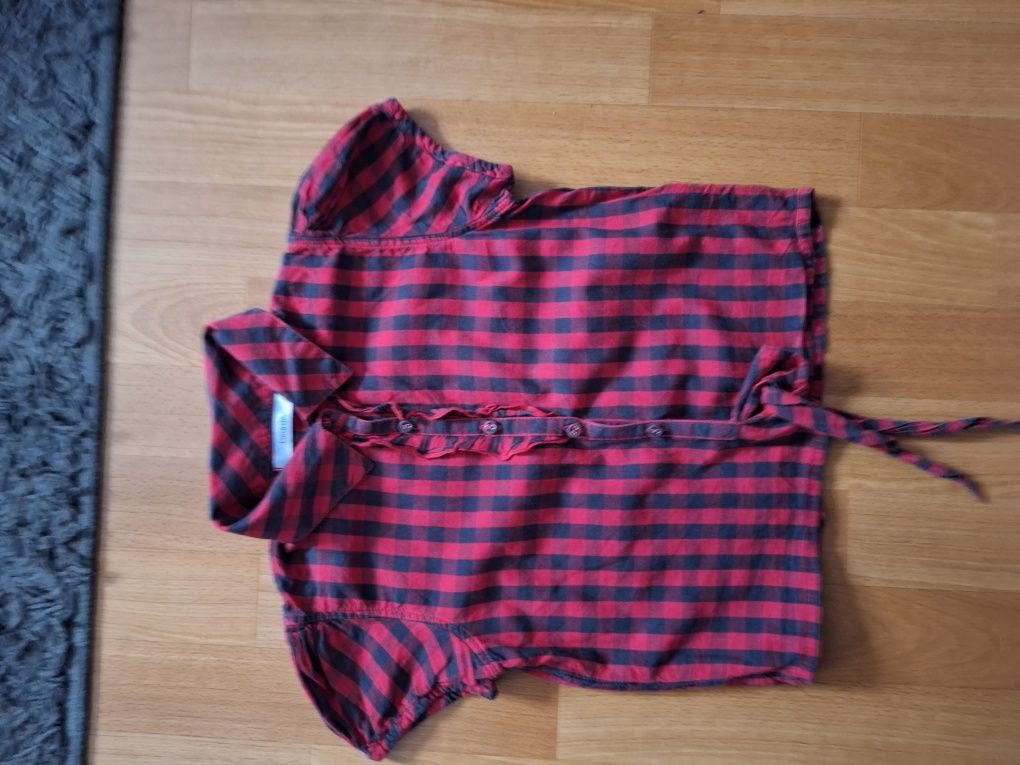 Bluzeczka dziewczeca roz.122/128